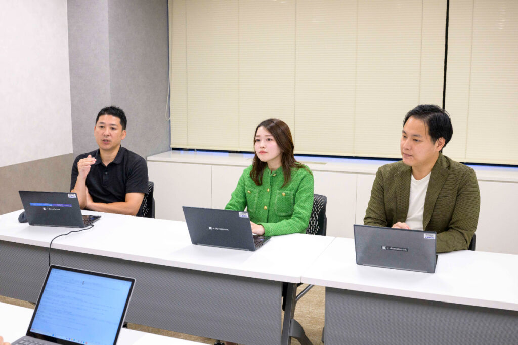 写真:インタビューに応じる東京ガスの3名